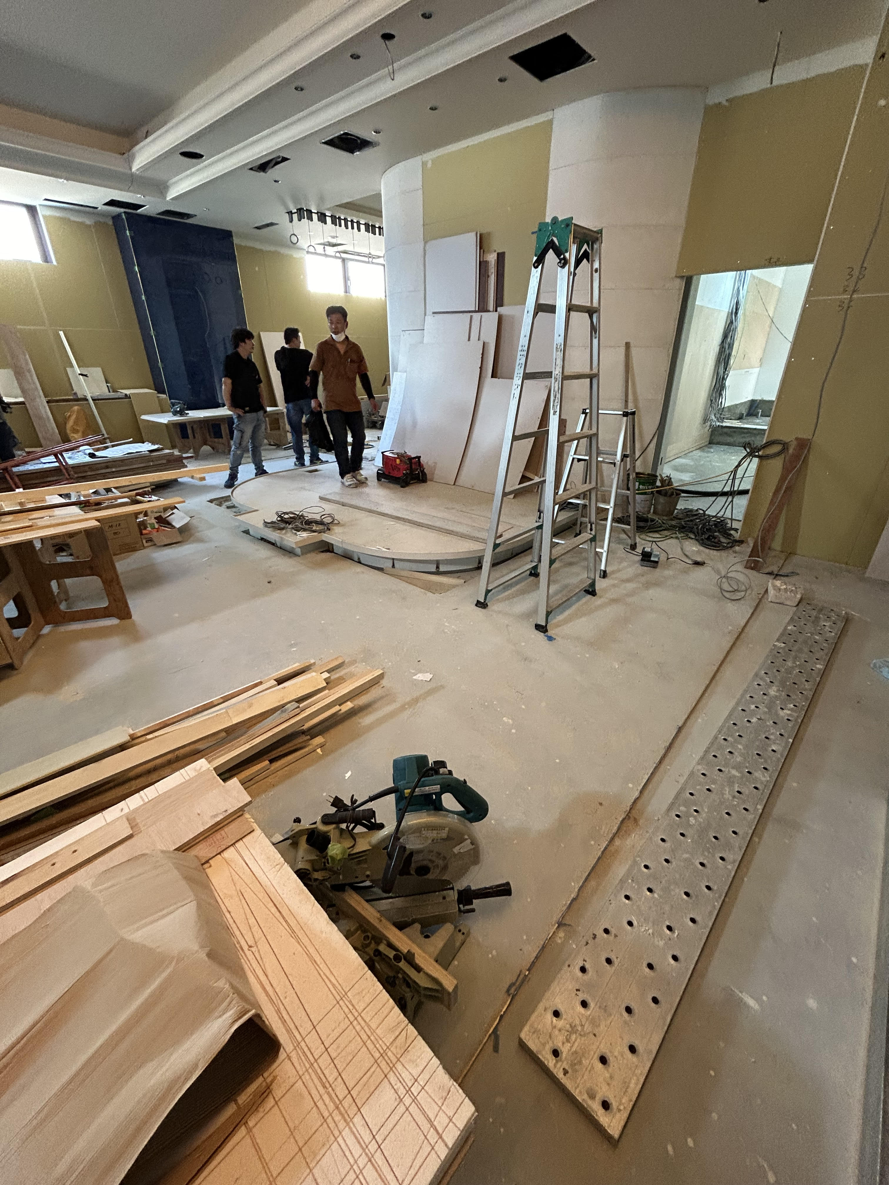 上本町店舗内装工事24